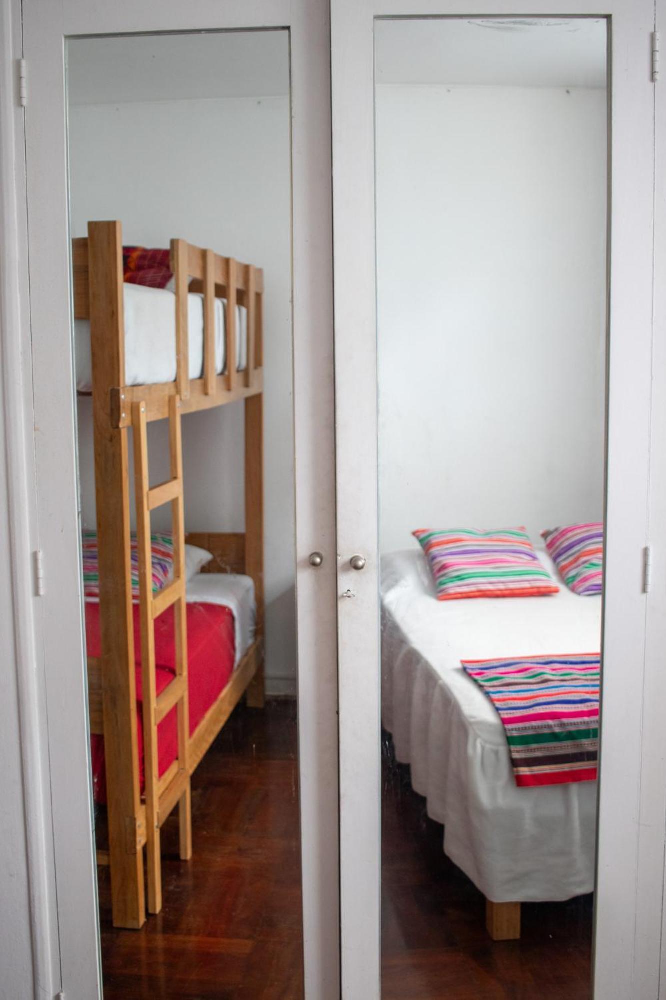 Temazcal Hostel リマ エクステリア 写真