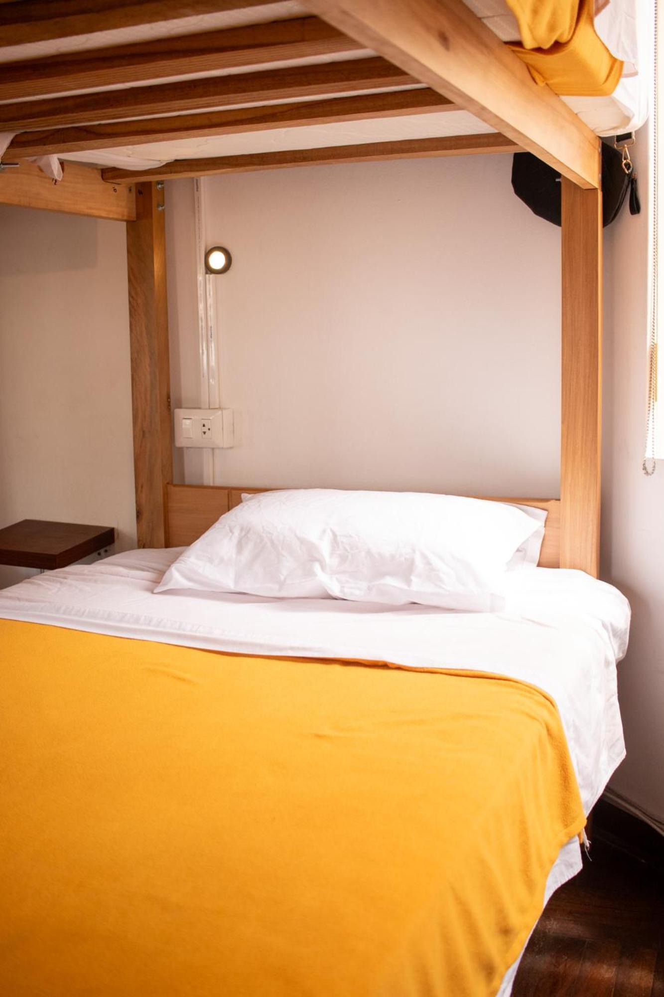Temazcal Hostel リマ エクステリア 写真